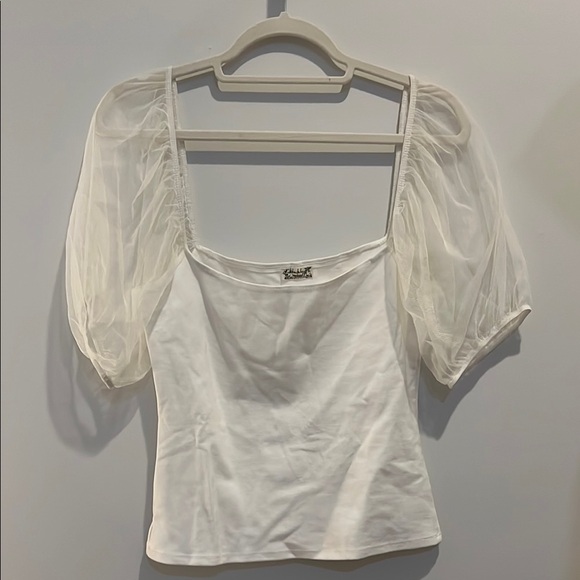 Free People Tops - Elegant White Sheer Sleeve Top